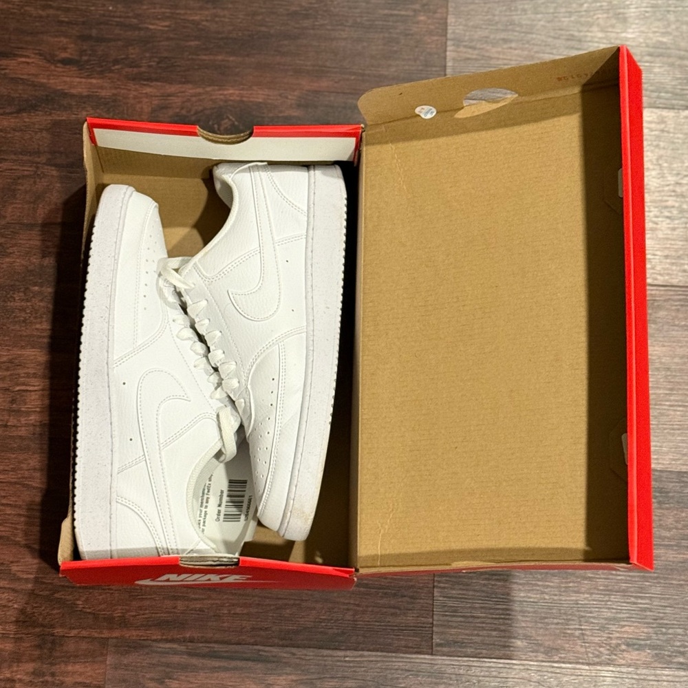 Nike Court Vision Low Men’s Sustainable Sneakers - Picture 8 of 16